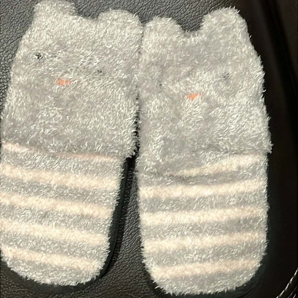 NWT 6-12 mo Animal Slipper Socks from Goldbug